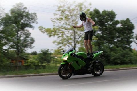 ZX - 6R