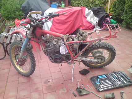 XL600R karbi tisztitas