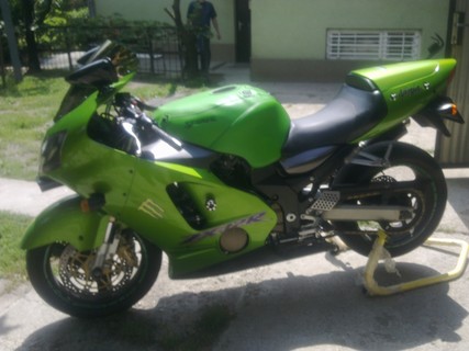 ZX12 - R