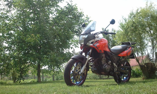 Aprilia Pegaso Strada felni csík