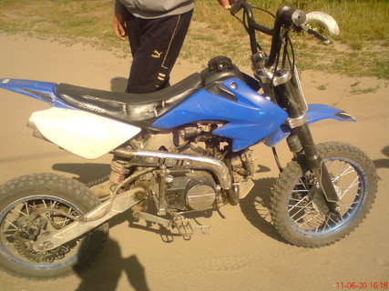 Monster Pit Bike 150