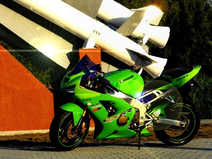 ZX6R Ninja & VEGA Rocket