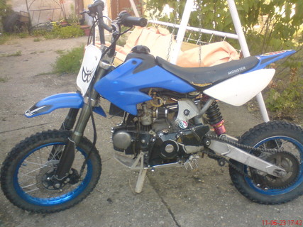 Monster 125