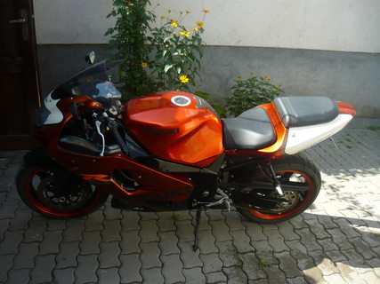 Suzuki gsxr 600