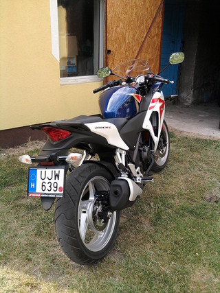 Honda cbr 250r (2011)