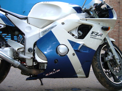 FZR 400RR SP csere részlet