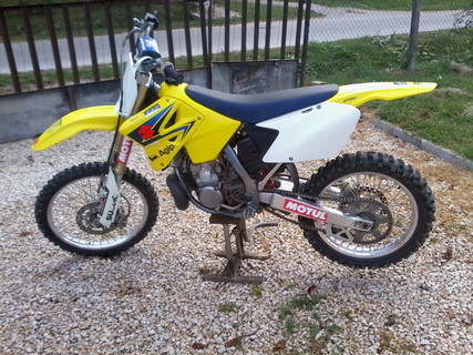 Dirtbike - om