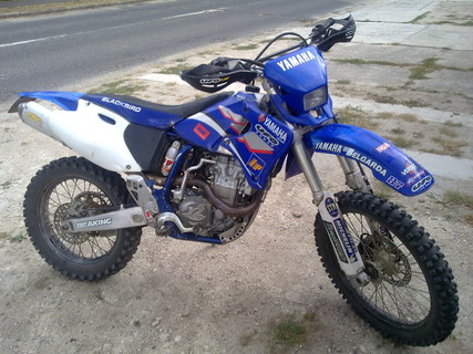 Yamaha WR400