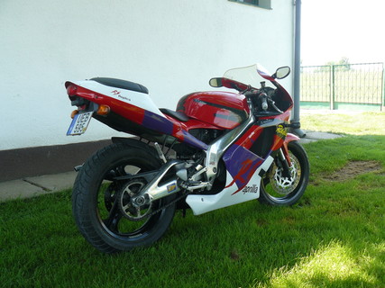 Aprilia RS