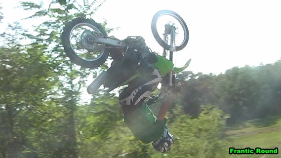 Backflip gyakorlás Frantic Round ( Ricsmonddd)