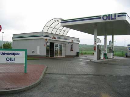 Oil - nál ne tankolj