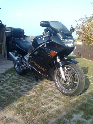 Honda VFR 750