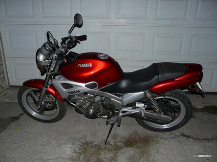 Yamaha FZX 250