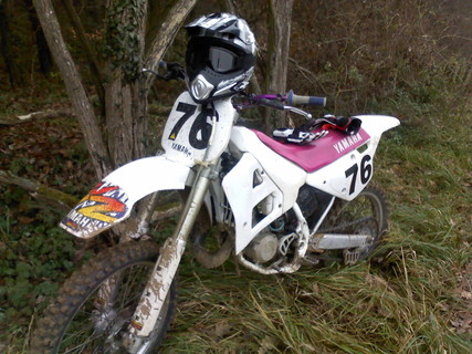 Yz125