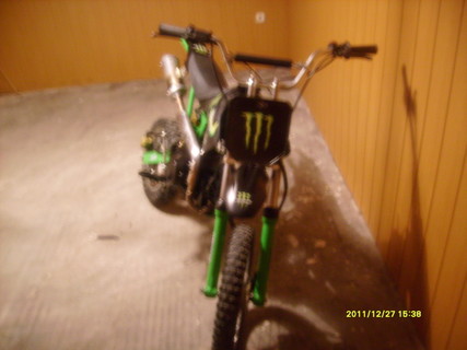 Monster pitbike!