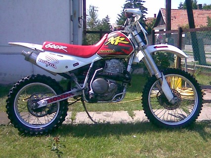 Xr 600 r