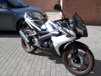 Honda CBR 125R