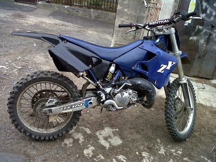 YZ 125