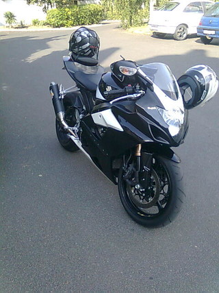 GSX - R 1000 K6