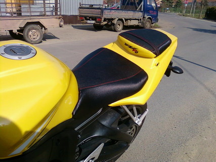 YZF R6 ülés