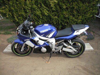 Yamaha YZF - R6