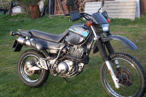 XT 600 E