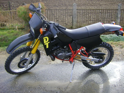 Yamaha DT 125,