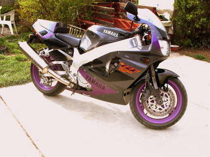 Yamaha YZF750R