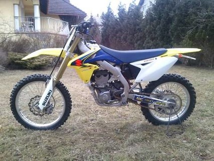 Új Mocim RMZ 450 (09)