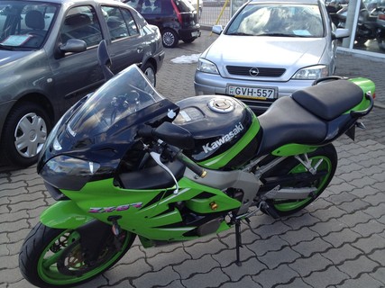 Kawasaki ZX - 6R J1