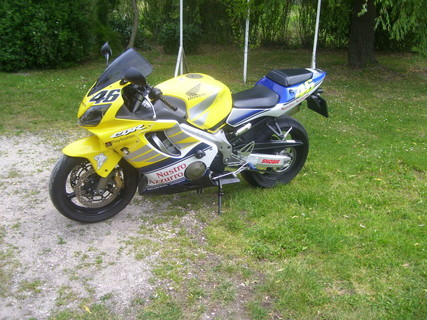 Cbr 600F4i Sport Rossi Replica