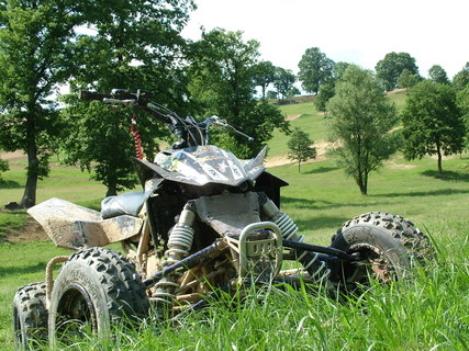 Dirt - Park Komló