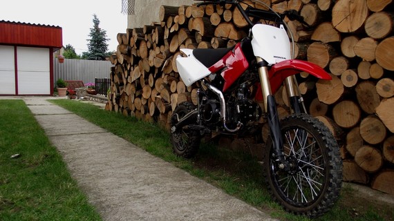 Agb - 37 , Honda crf70 replica