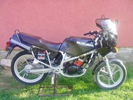 Suzuki RG