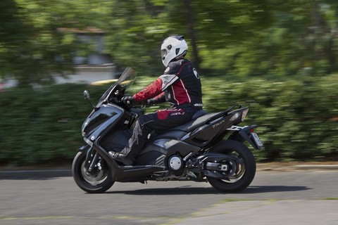 Yamaha TMAX teszt