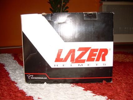 Lazer Fiber D1, új sisakom.