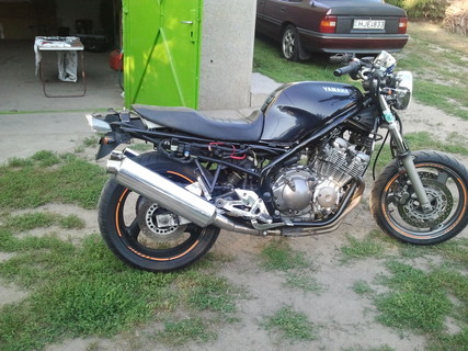 XJ600N