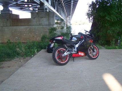 Rs 125