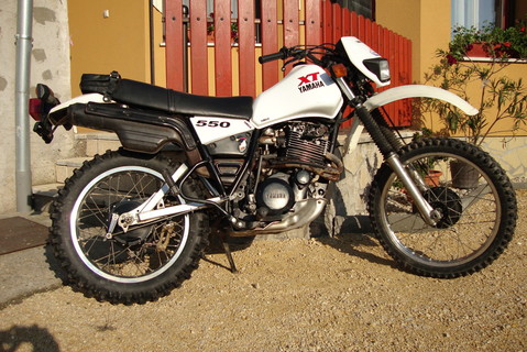 Xt550