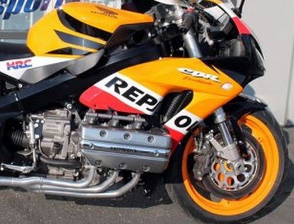 CBR1800RR?