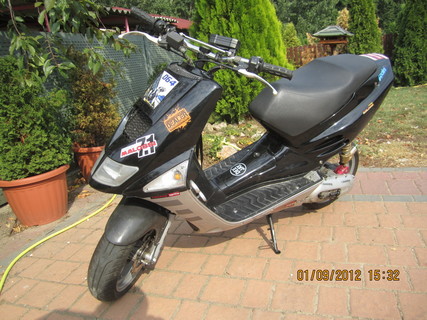 Aprilia SR 70