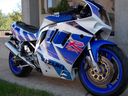 Suzuki GSX - R 1100