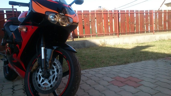 Aprilia Rs és barátai