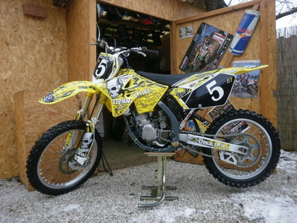 Suzuki RM 125