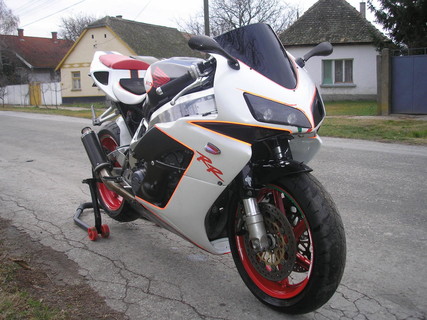 Cbr 919 RR