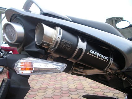 Suzuki GSR600 Bodis GP1 - R slip - on készlet