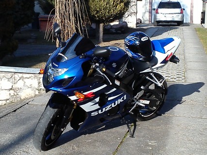 Suzuki GSX - R 600 K4