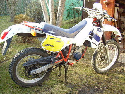 Segíts ! (Ktm er 125 )