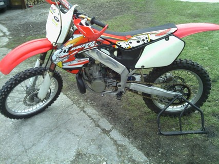 Cr250 .