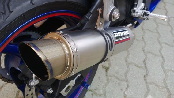 BODIS GP 1 Gsx - R 750